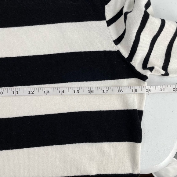 Tommy Hilfiger Wide Striped 100% Cotton Long Sleeve Boat Neck Pullover Sweater - Picture 7 of 9